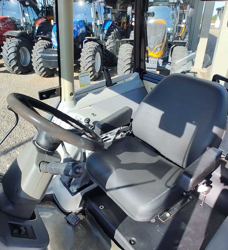 Valtra BM 110 - 12/12 6