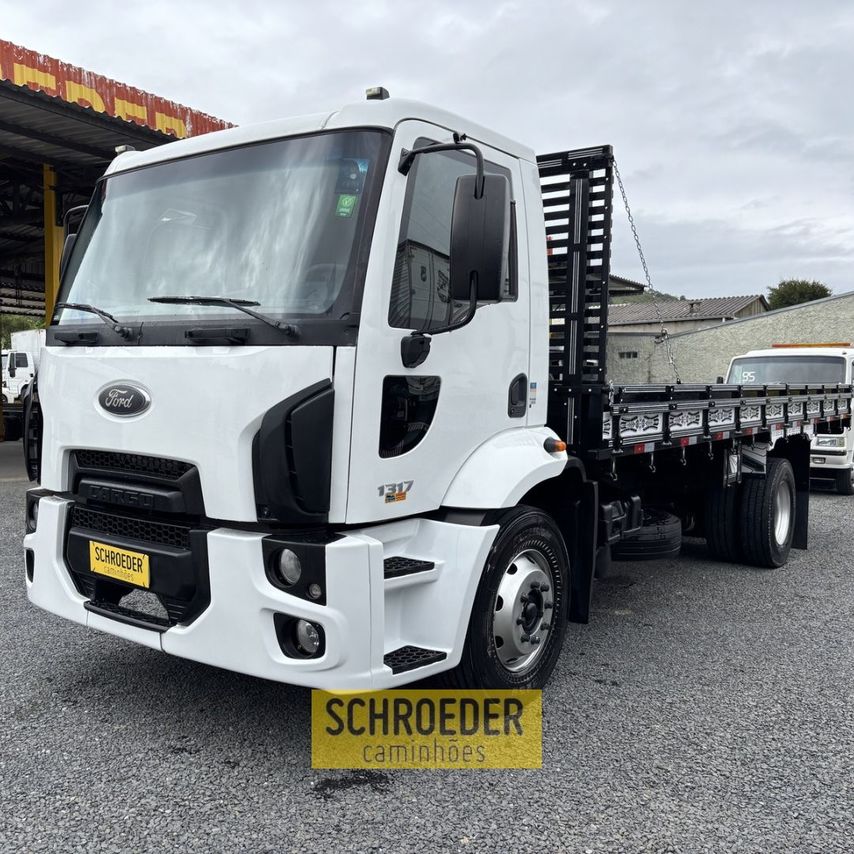 Ford Cargo1317 - 12 5