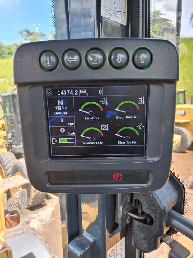 John Deere 524K - 18/18 8