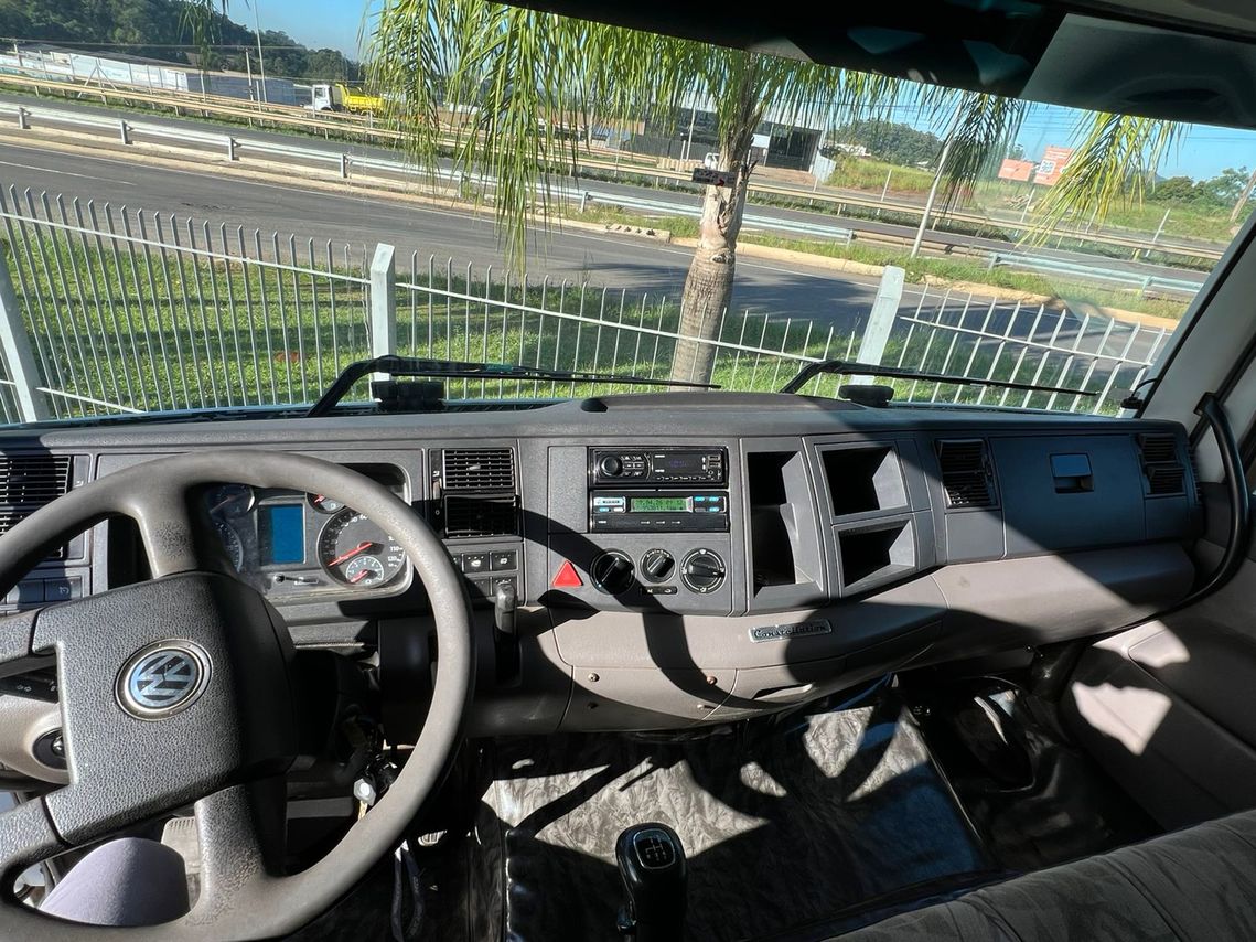 Volkswagen 25-360 6x2 Constellation - 13/13 6