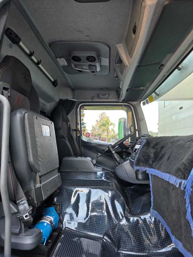 Mercedes Benz Atego 3030 - 20/20 10