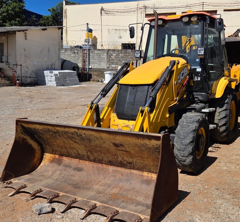 JCB 3CX - 20/20 6