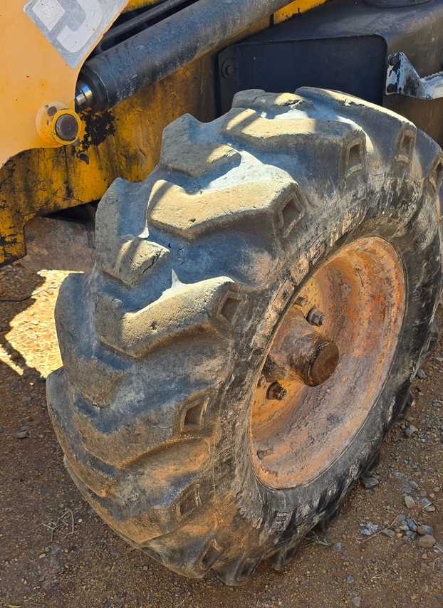 JCB 3C - 11/11 7