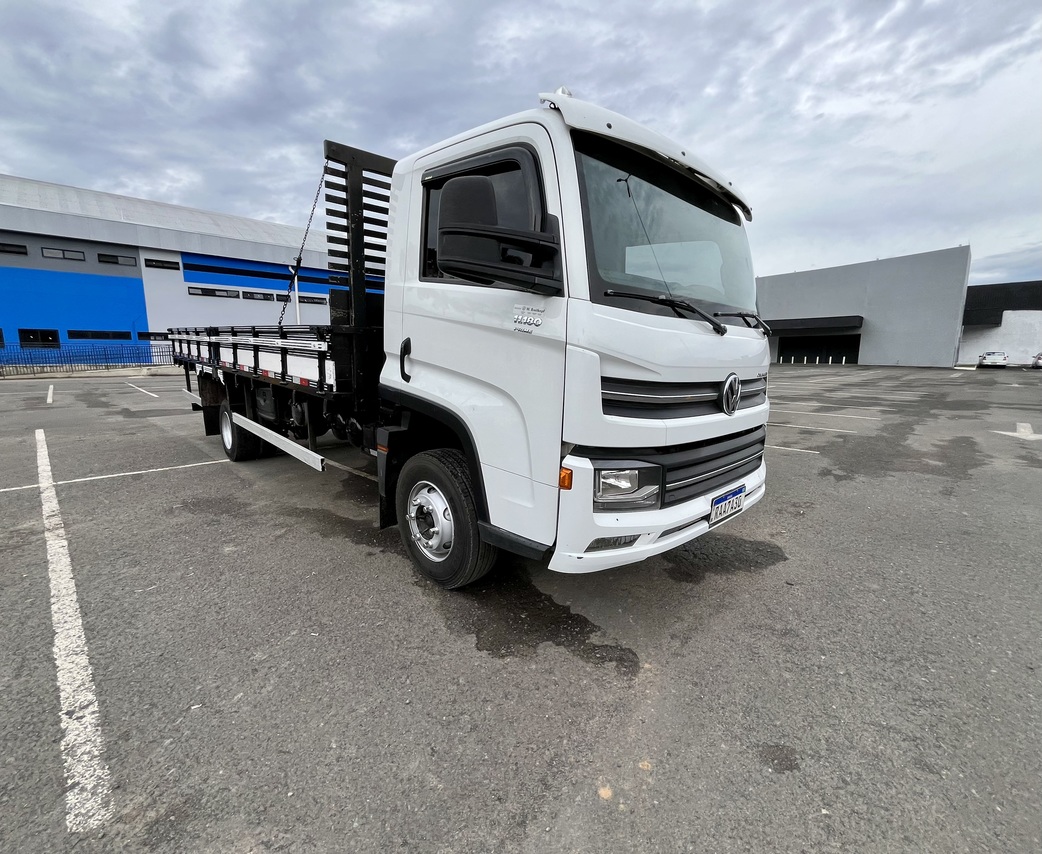 Volkswagen 11-180 Delivery  - 22/23 5