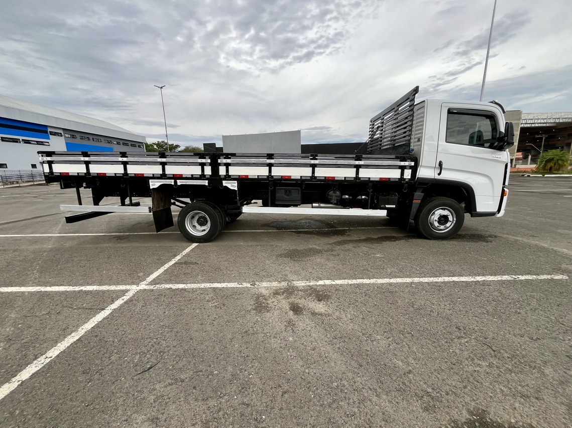 Volkswagen 11-180 Delivery  - 22/23 7