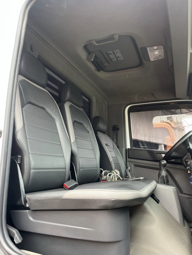 Volkswagen 11-180 Delivery  - 22/23 12