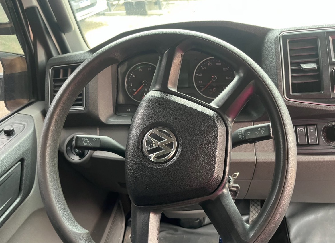 Volkswagen 11-180 Delivery  - 22/23 13