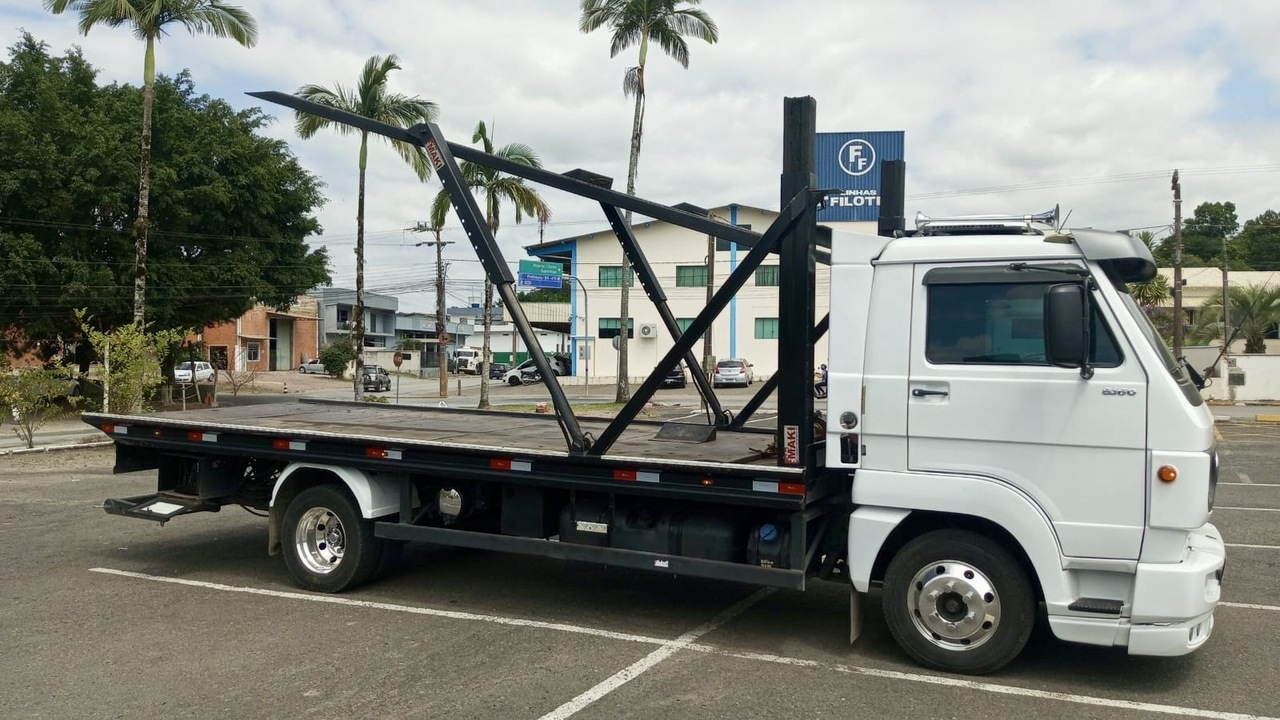 Volkswagen 8 160 - 16/16 15