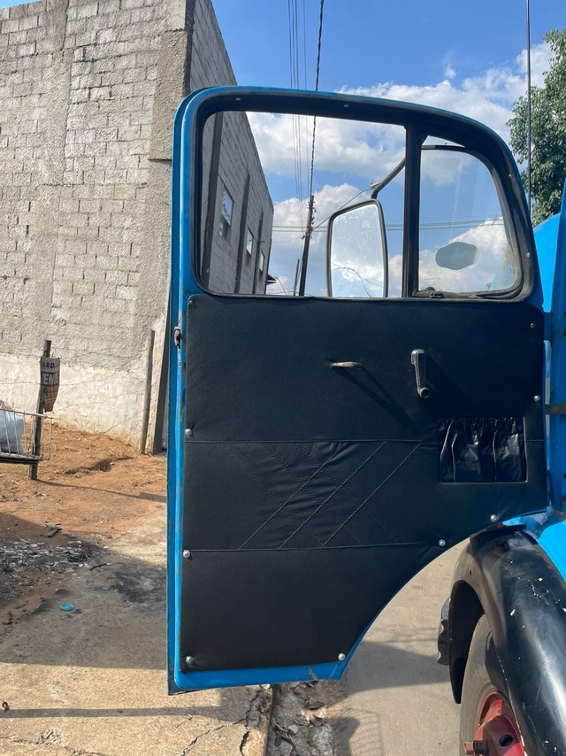 Mercedes Benz MB 1111 - 68/68 8