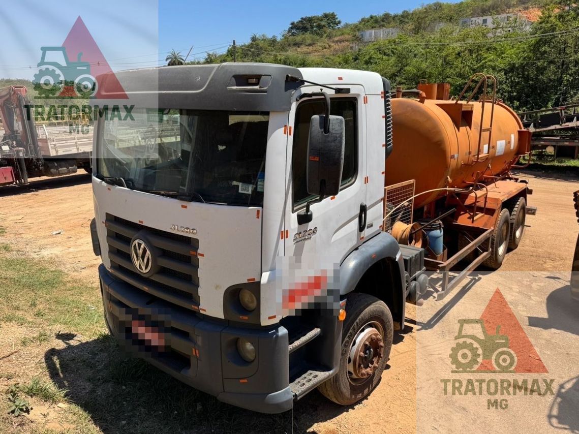 Volkswagen 31-280 E Constel. 6x4 - 17/17 9