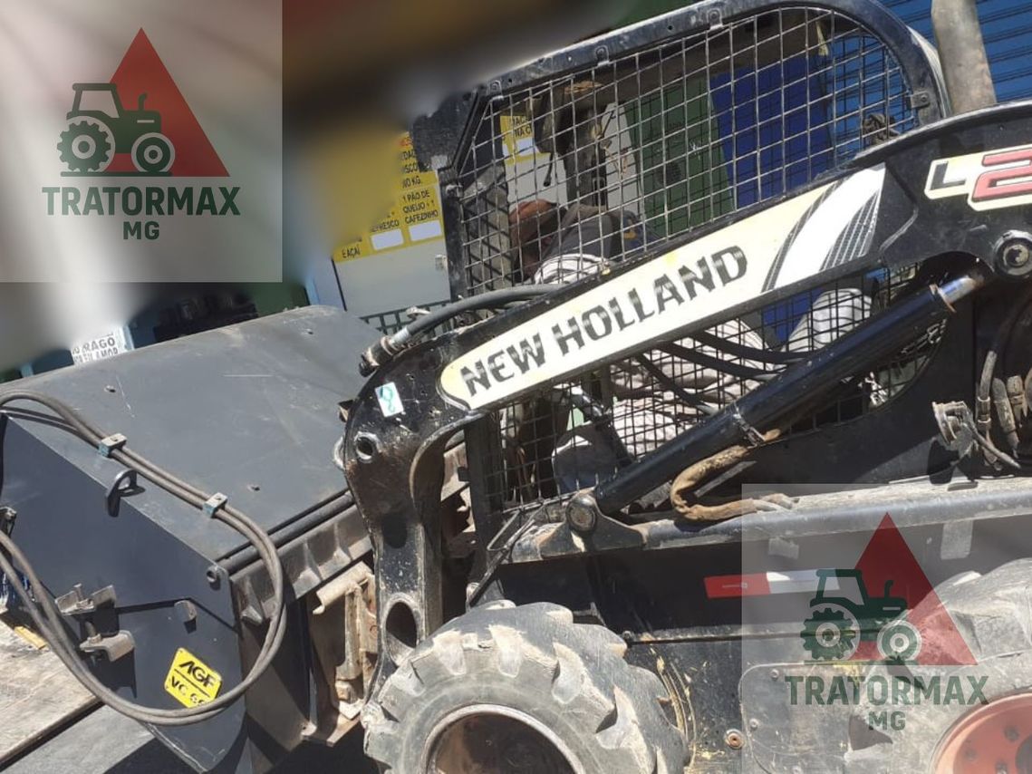 New Holland L220 - 13/13 5