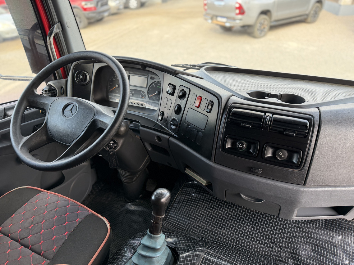 Mercedes Benz Atego 2425 - 10/10 13