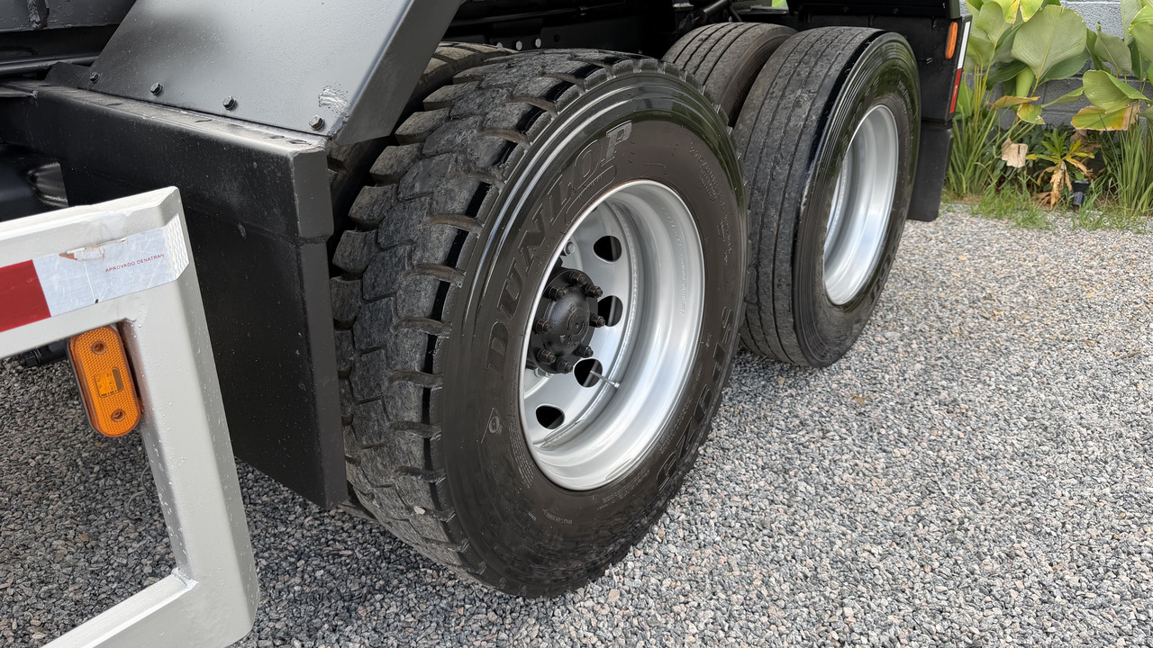Volkswagen 24-280 E Constellation 6x2 - 22/23 6