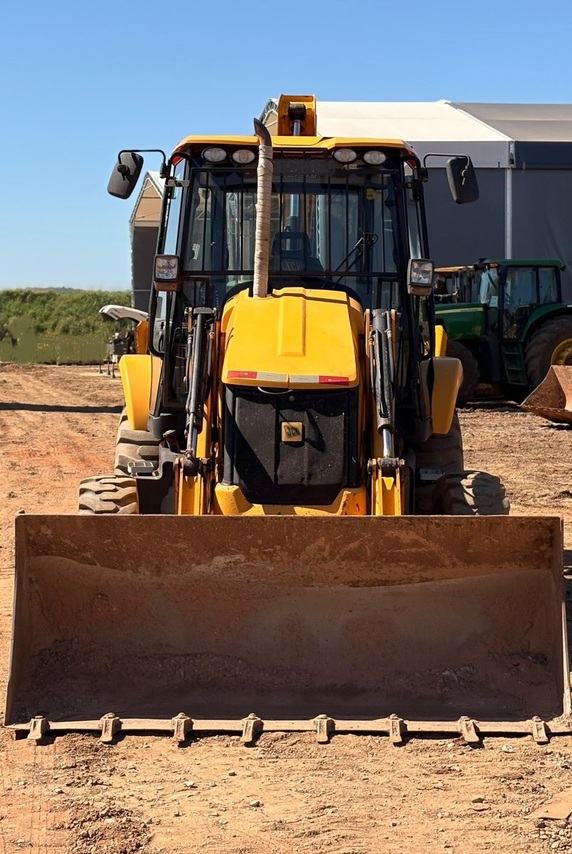 JCB 3CX - 23/23 3
