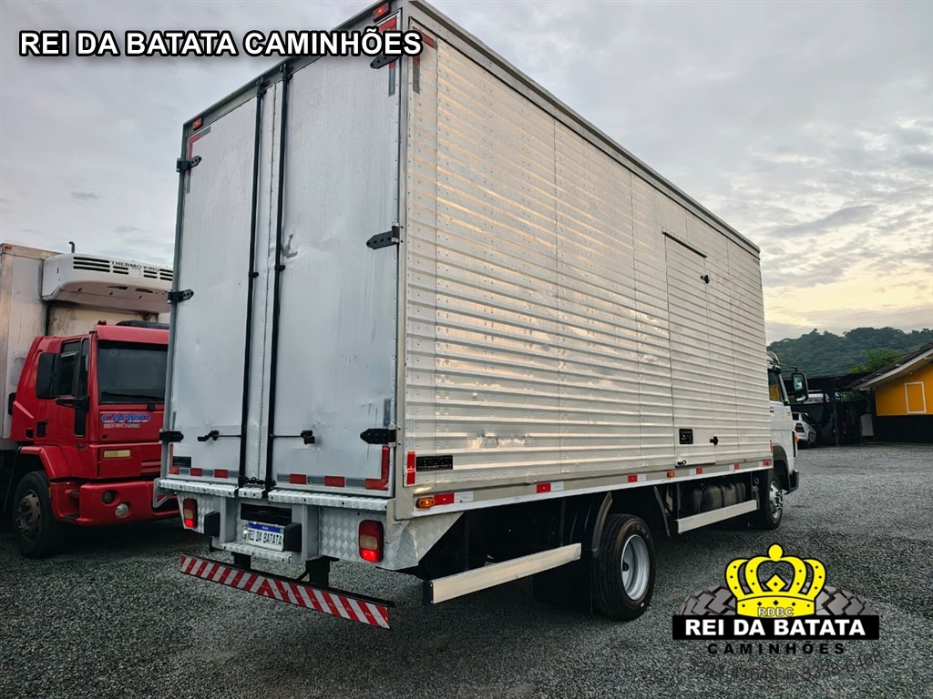 Volkswagen 8 160 - 13/14 6