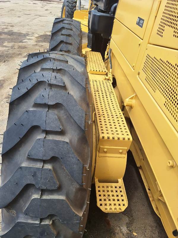 Caterpillar 140M - 07/07 12