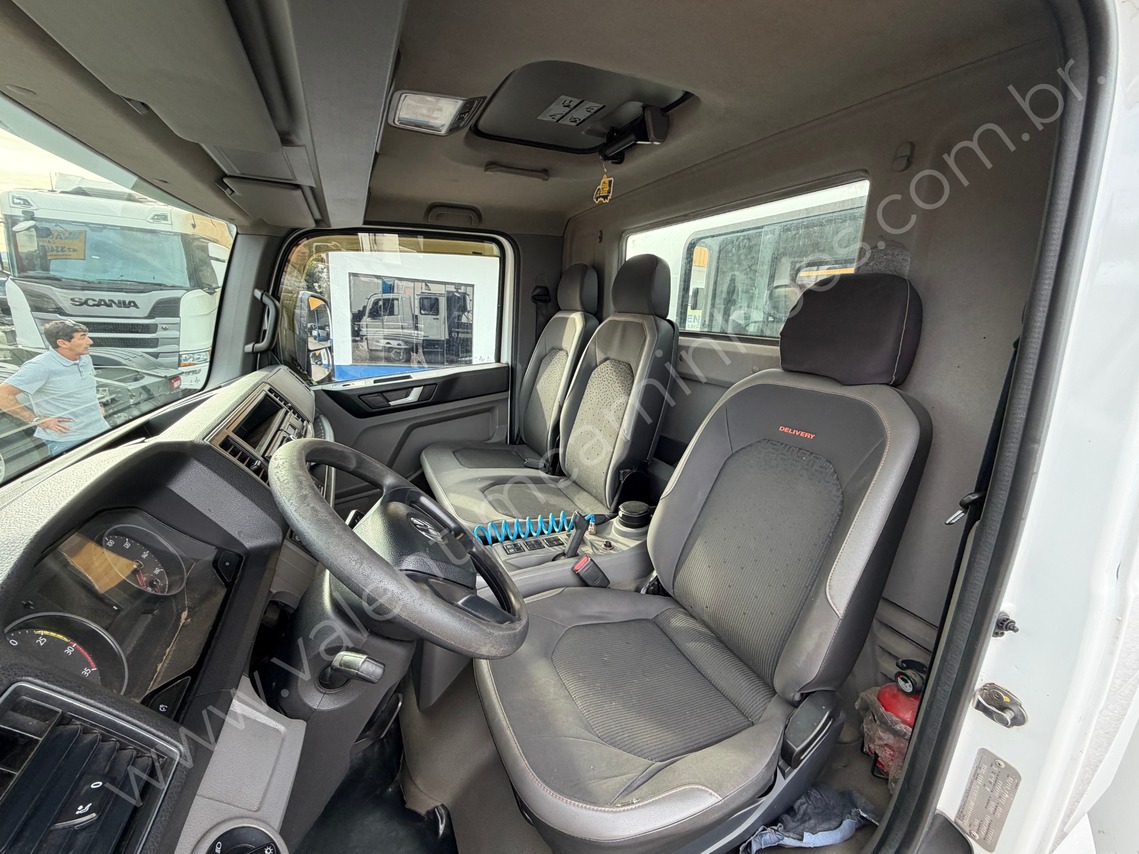 Volkswagen 11-180 Delivery  - 20/21 13