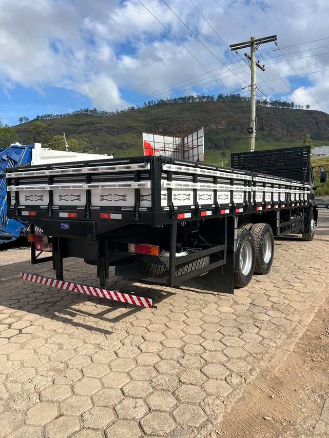 Ford Cargo2423 - 13/13 5