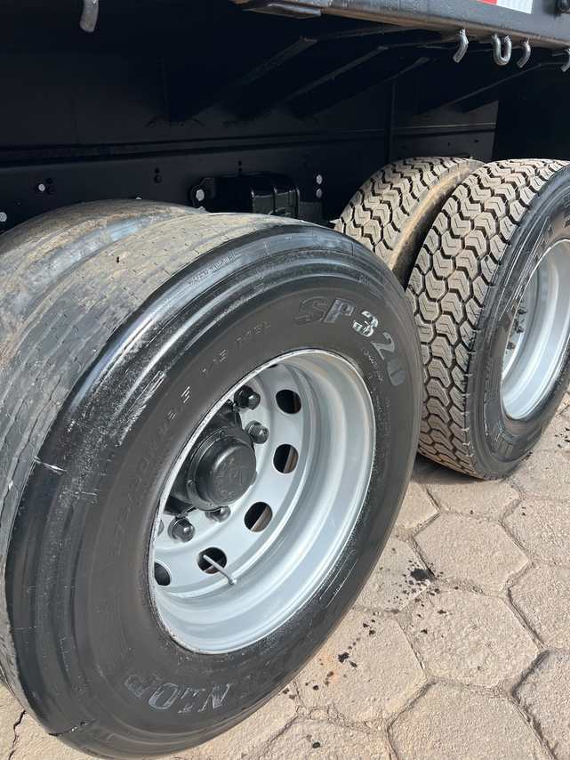 Ford Cargo2423 - 13/13 14