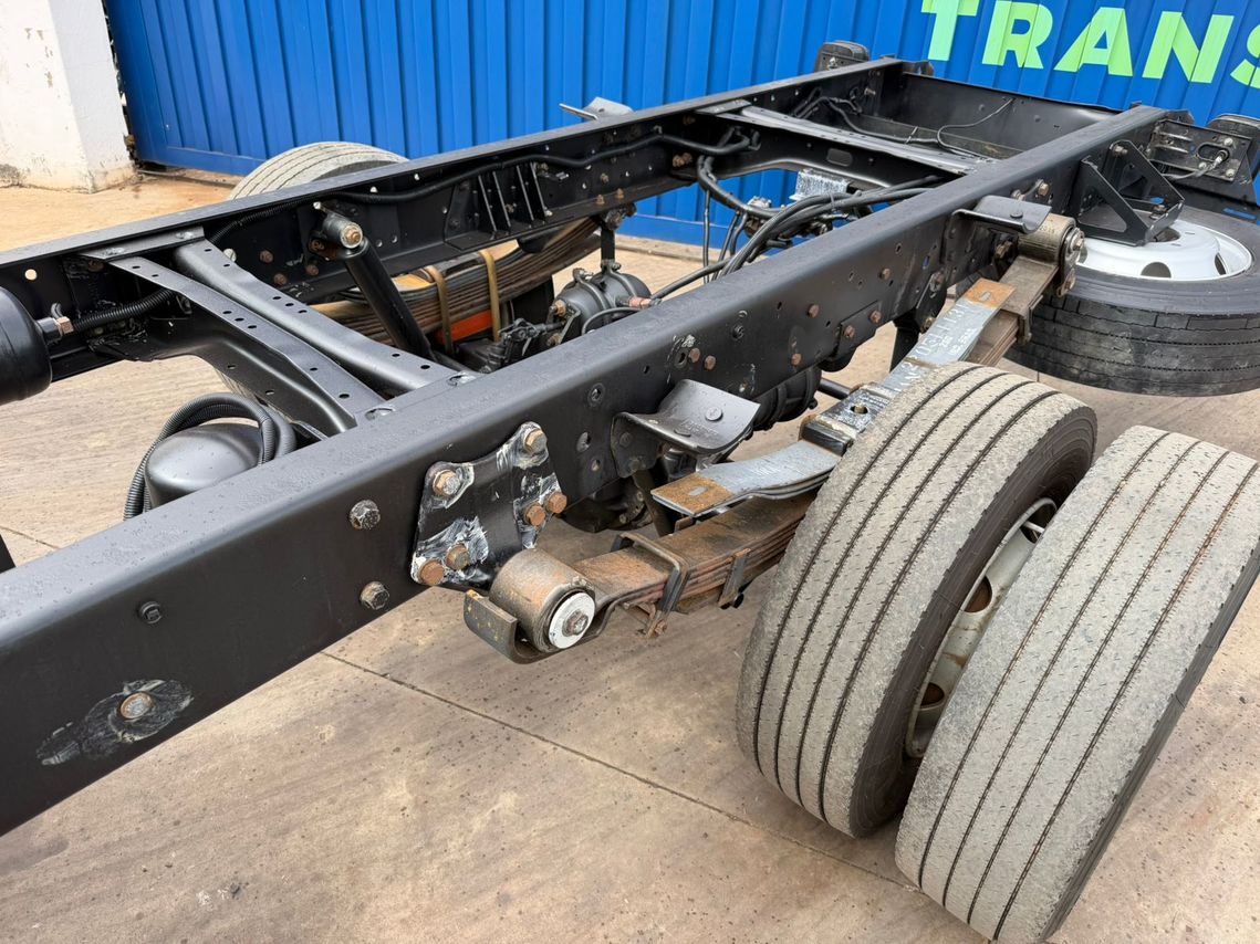 Volkswagen 10-160 E Delivery - 17/17 11