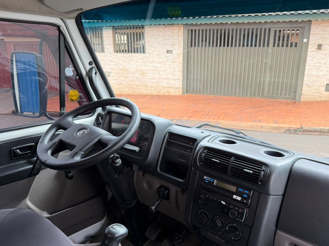 Volkswagen 10-160 E Delivery - 17/17 12
