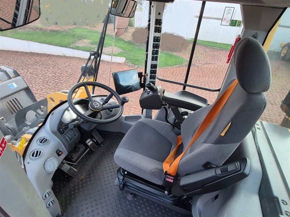Volvo L90H - 24/24 6