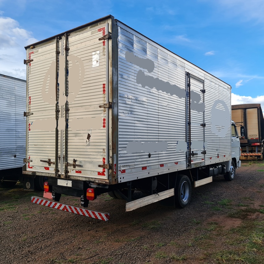 Volkswagen 8 160 - 13/13 6