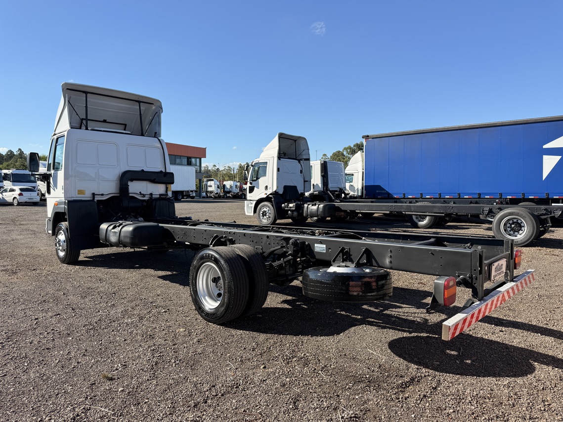 Ford Cargo1119 - 17/18 8