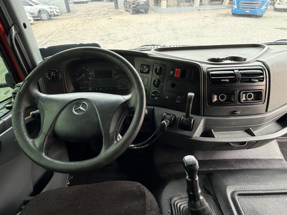 Mercedes Benz Axor 1933 - 11/12 9