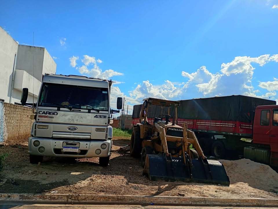 Ford Cargo4331 - 04/04 8