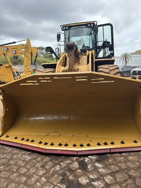 Caterpillar  966L - 21/21 7