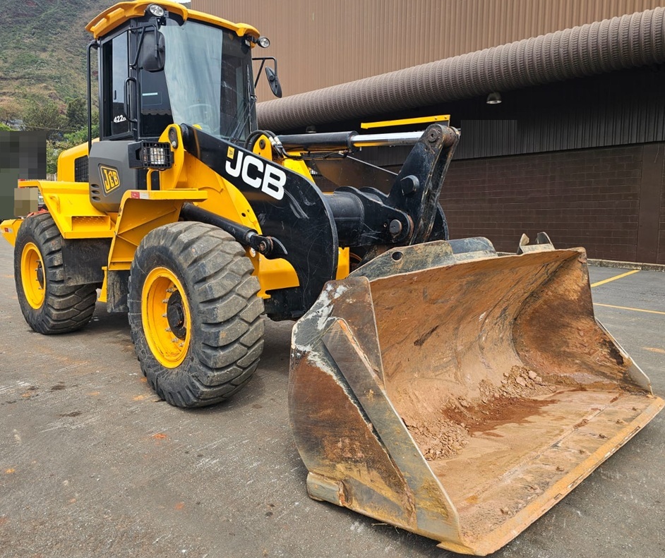 JCB 422 ZX - 24/24 4