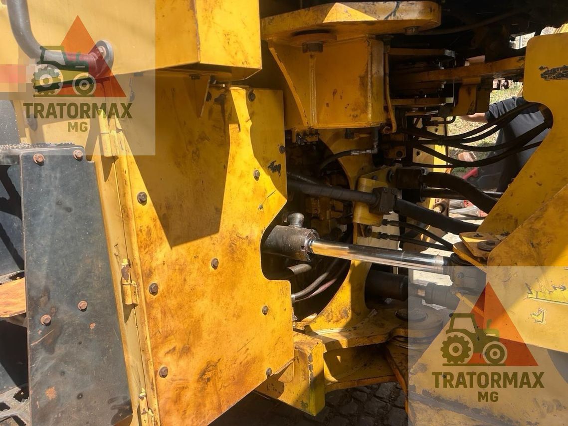 Caterpillar  966L - 21/21 6