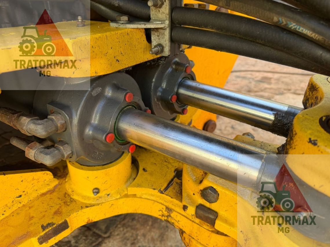 New Holland B95B - 22/22 5