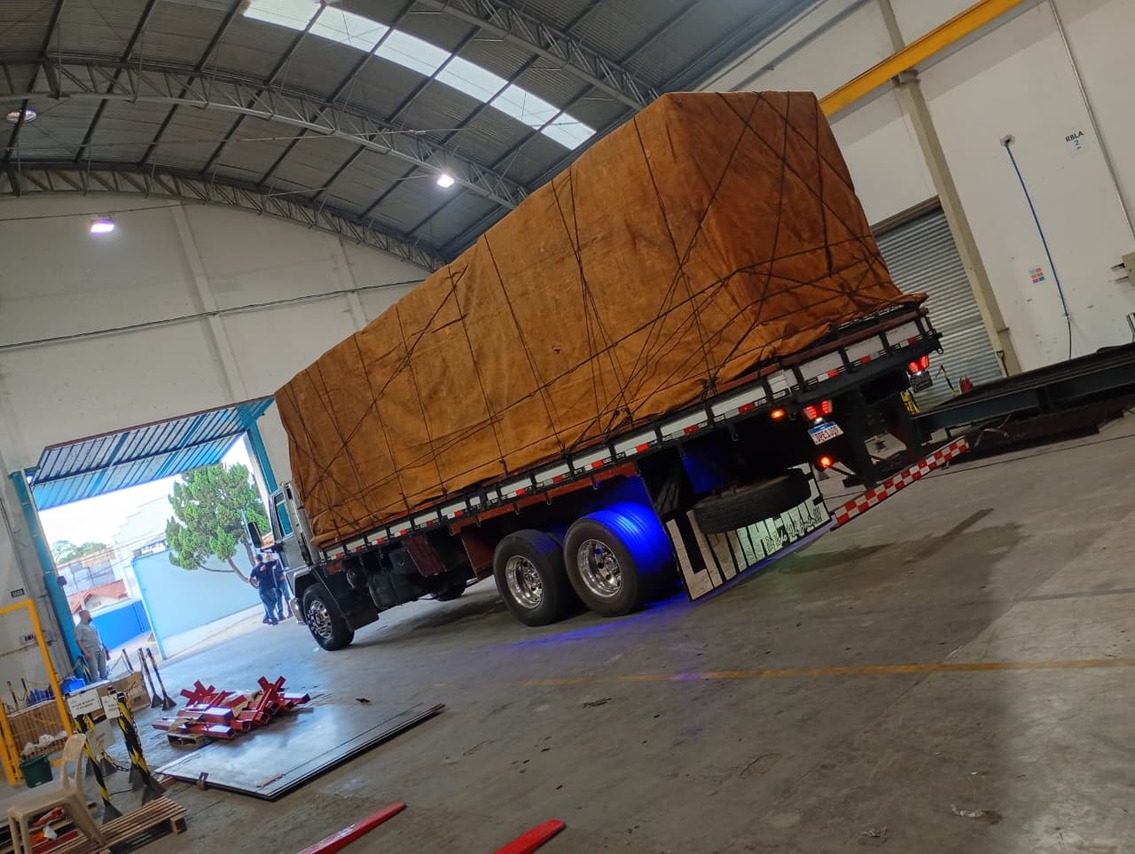 Ford Cargo2428 - 08/09 12