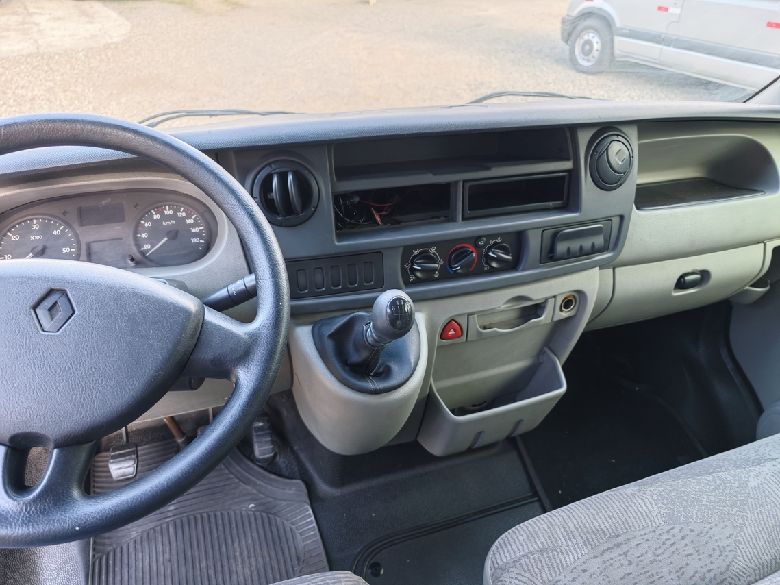 Renault Master Furgão - 12/13 4