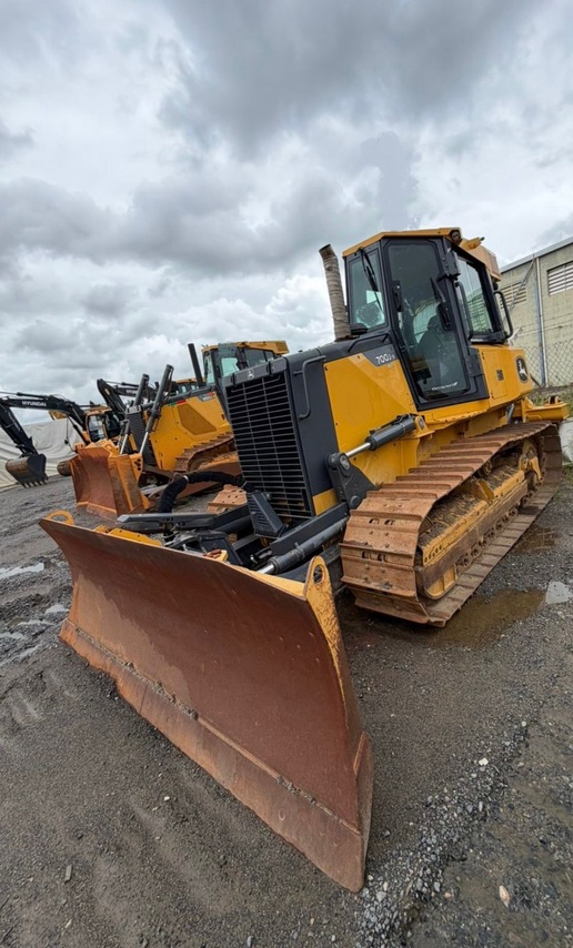 John Deere 700J - 22/22 2