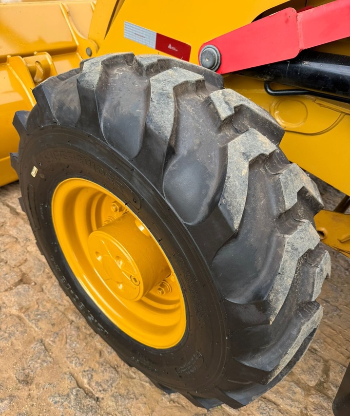 Caterpillar 416F2 - 19/19 8