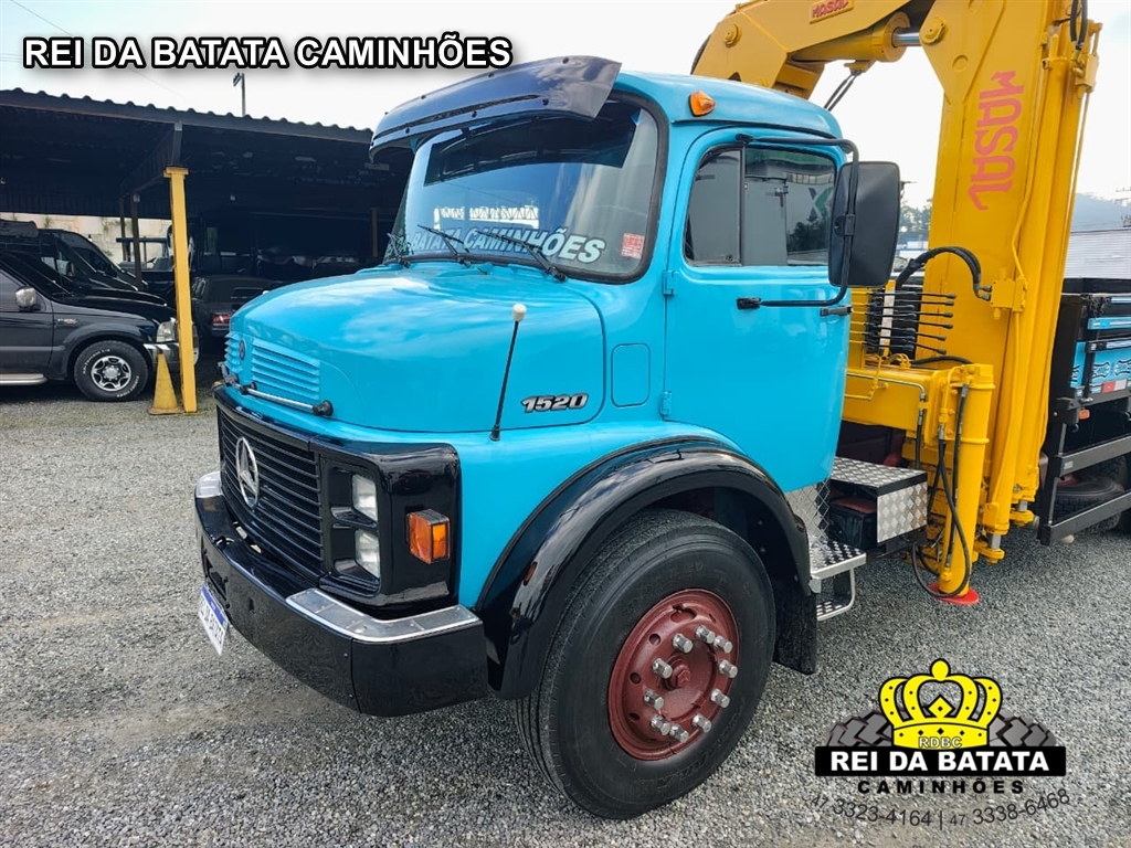 Mercedes Benz MB 1520 - 88/89 11