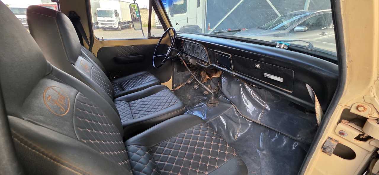 Ford F4000 - 79/79 16