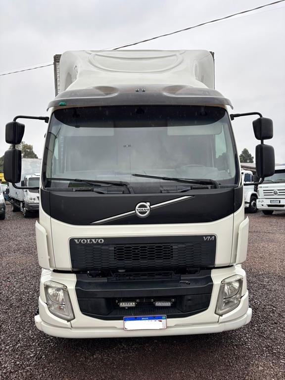 Volvo VM 270 - 16/17 3