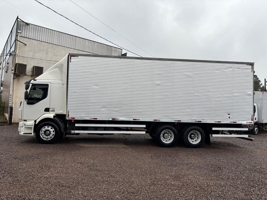 Volvo VM 270 - 16/17 4