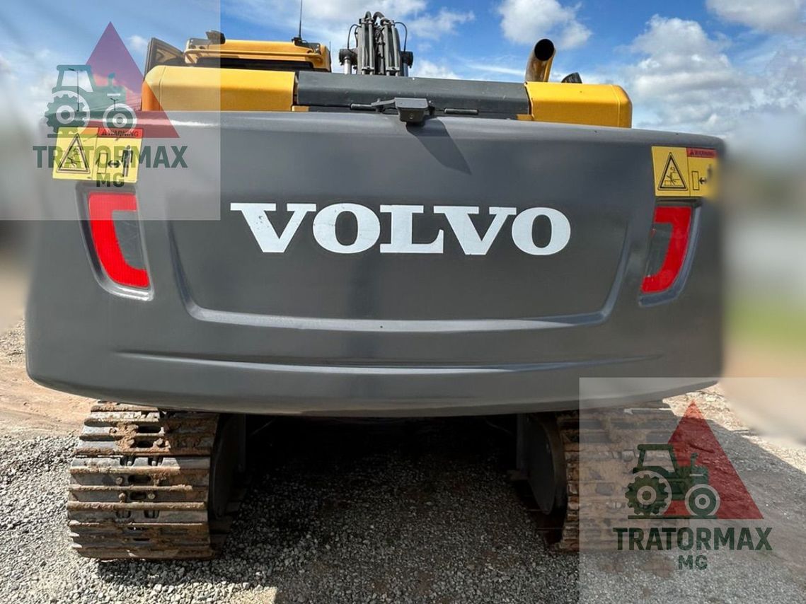 Volvo EC220D - 18/18 4
