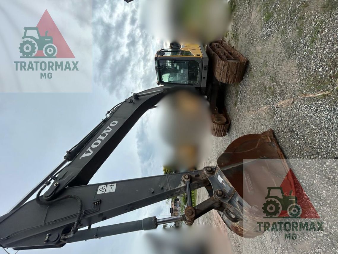 Volvo EC220D - 15/15 8