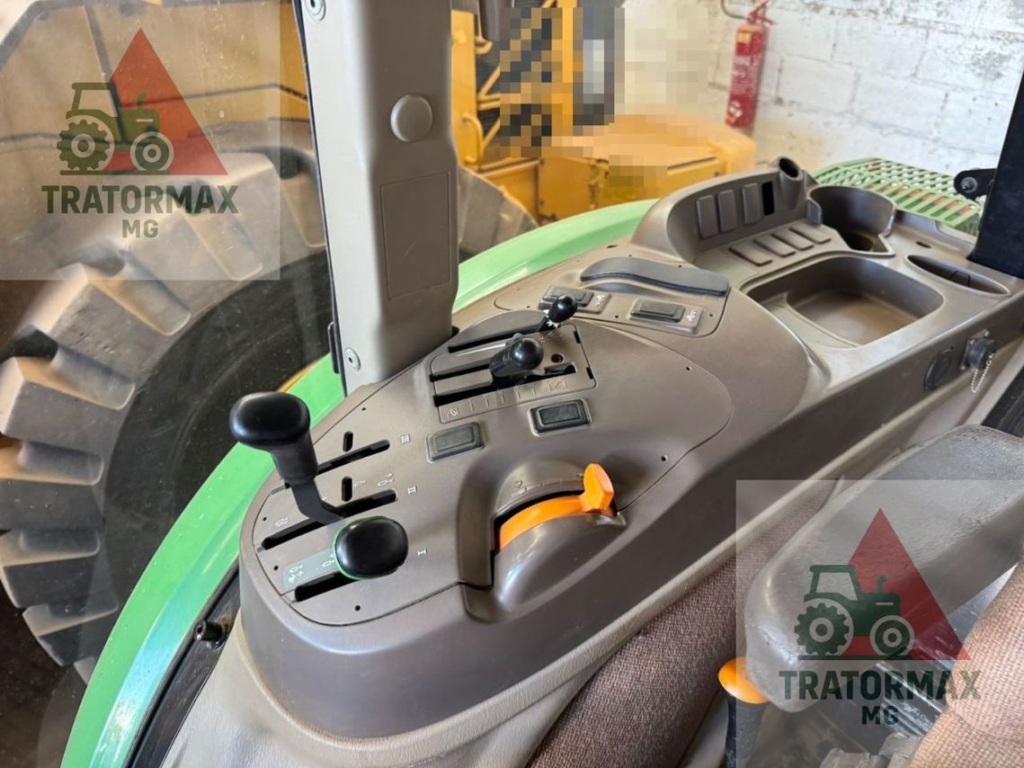 John Deere  5078 - 20/20 8