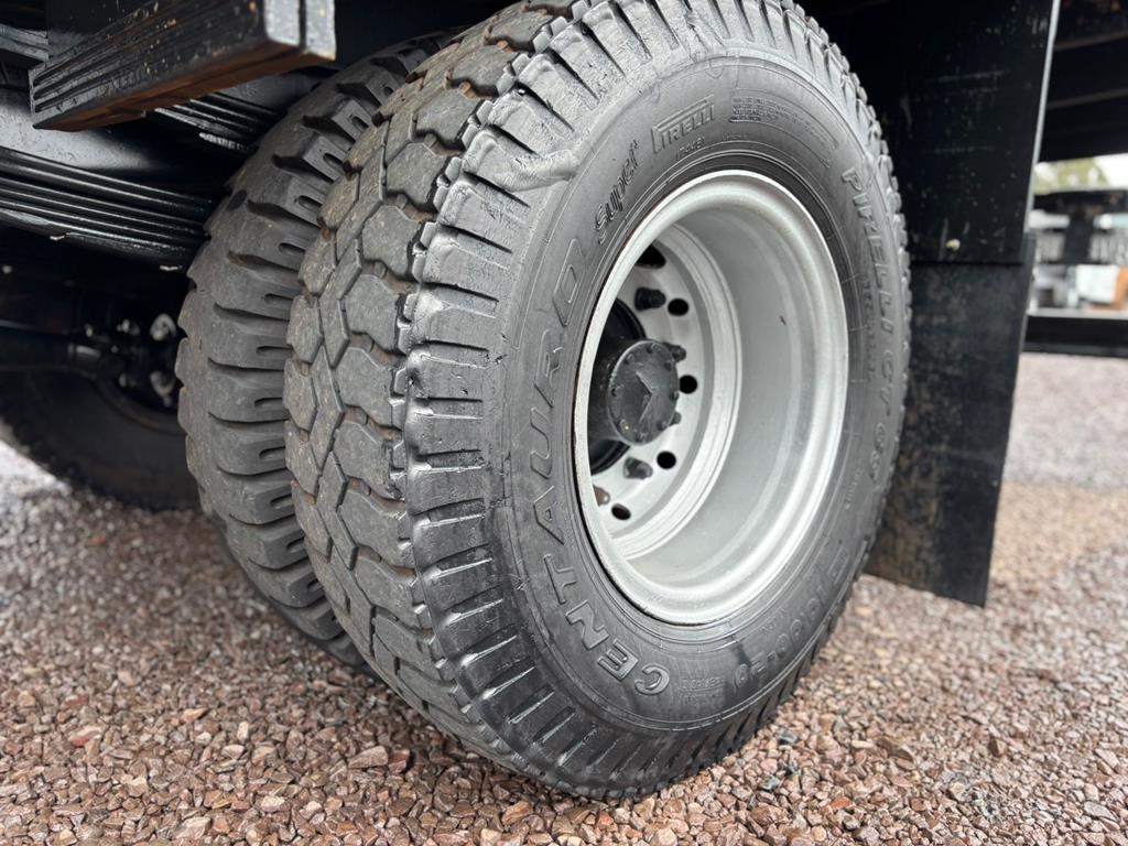 Mercedes Benz MB 1513 - 79/79 18