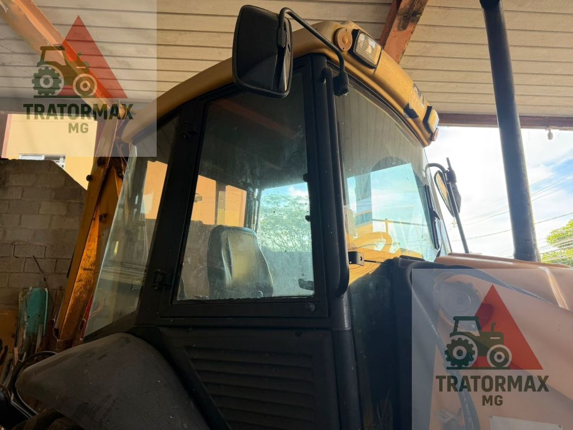 JCB 3C - 13/13 7