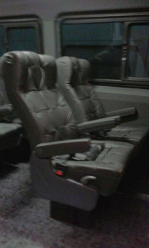 Mercedes Benz Sprinter Executiva 415 - 15/15 11
