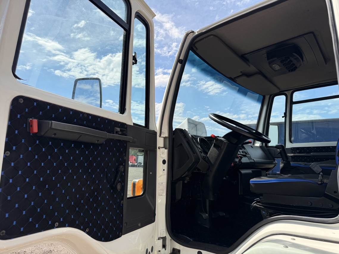 Ford Cargo4532 - 08/08 9