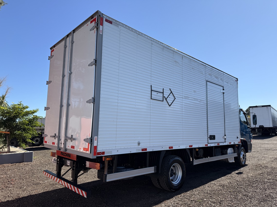 Mercedes Benz Accelo 815 - 15/16 5